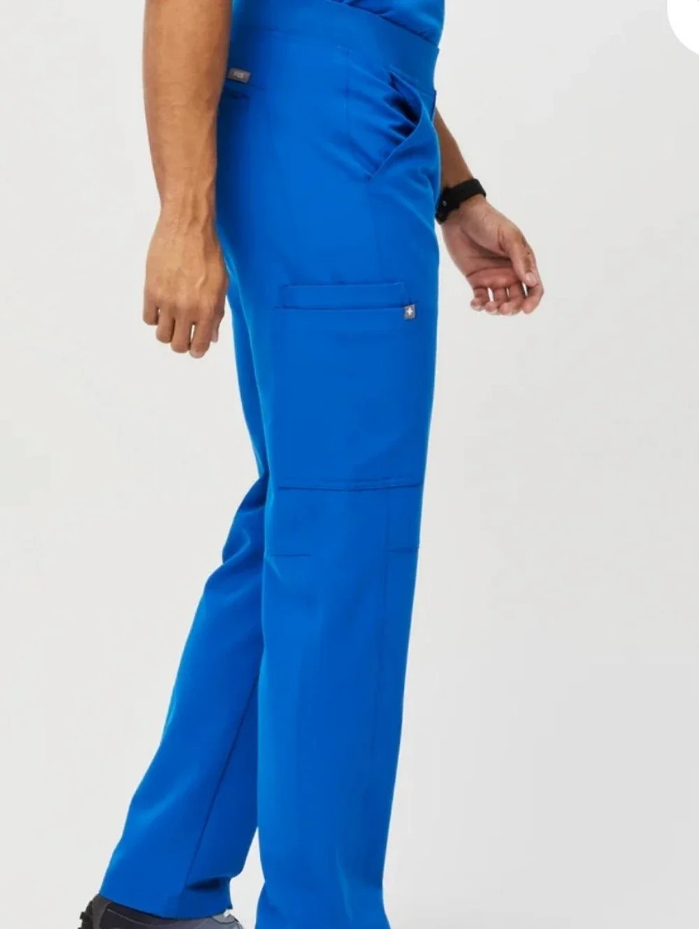 Figs Technical  Men’s AximCargo Scrub Pants Style T2001 Blue size Medium
